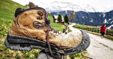 marche avec des chaussures de trail