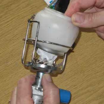remplacer manchon lampe camping gaz